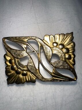 Rare Vintage Gold-Tone Floral Cutout Brooch